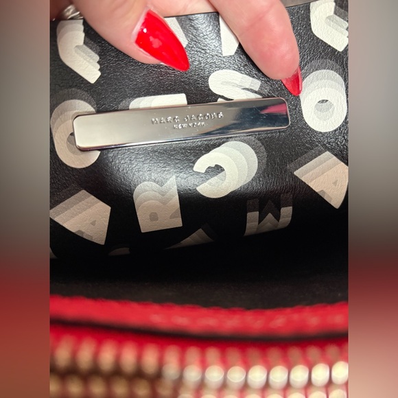 Marc Jacobs Repeat Red Leather Tote - Picture 10 of 17